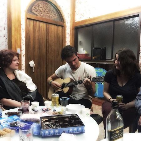 Hostel Of Rising Sun 昇行旅 Yonghe Bagian luar foto