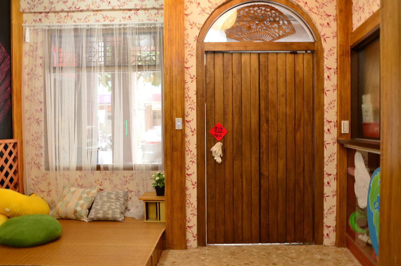 Hostel Of Rising Sun 昇行旅 Yonghe Bagian luar foto