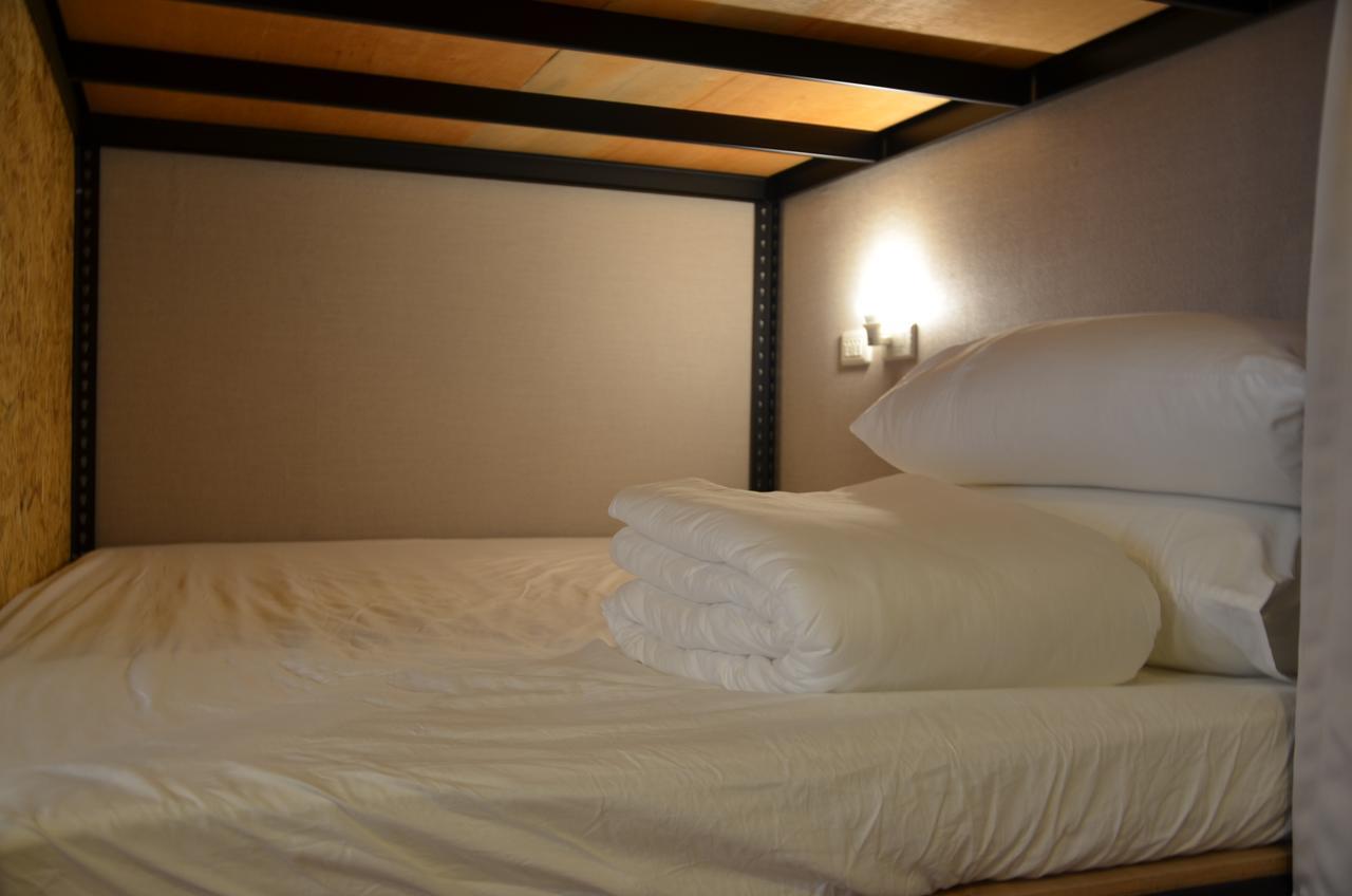 Hostel Of Rising Sun 昇行旅 Yonghe Bagian luar foto