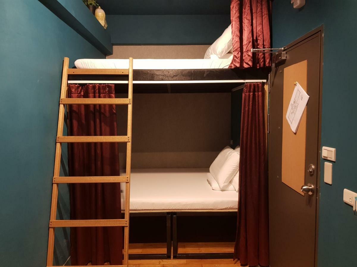 Hostel Of Rising Sun 昇行旅 Yonghe Bagian luar foto